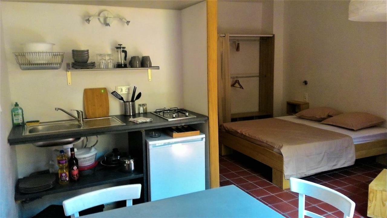 سانت-غيلام-لو-ديزرت Les Studios De St Guilhem المظهر الخارجي الصورة
