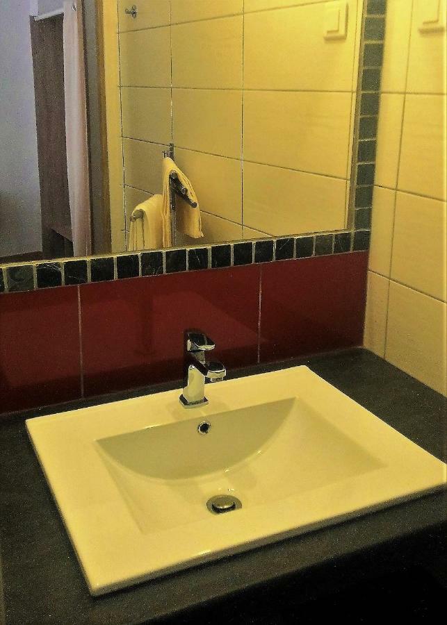 سانت-غيلام-لو-ديزرت Les Studios De St Guilhem المظهر الخارجي الصورة